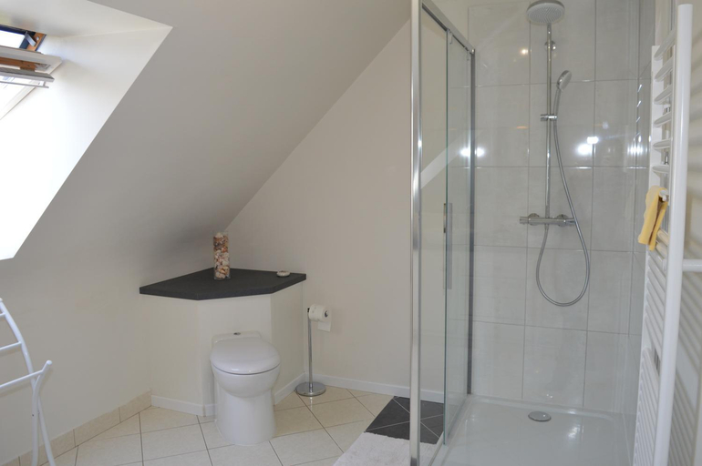 Bathroom 3, Le Clos du Vieux Port, Indre-et-Loire