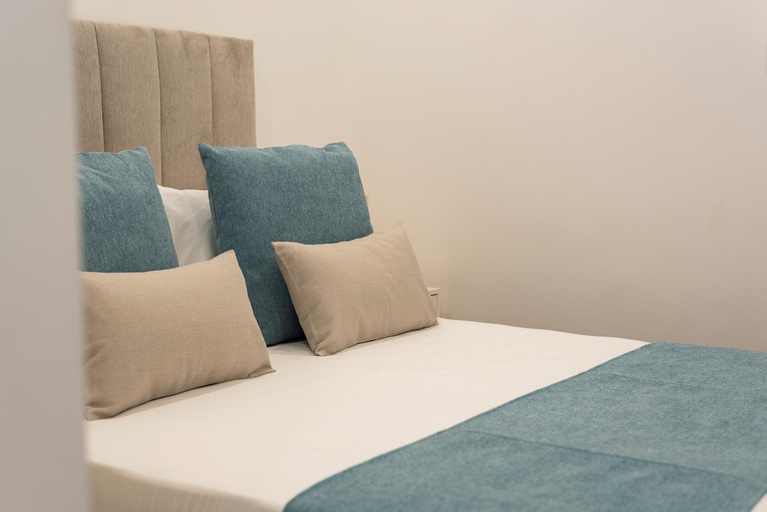 Others 2, Madalena Hostel e Suites, Faro
