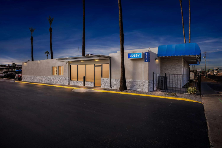 Exterior & Views 2, SureStay By Best Western Phoenix Airport, Maricopa