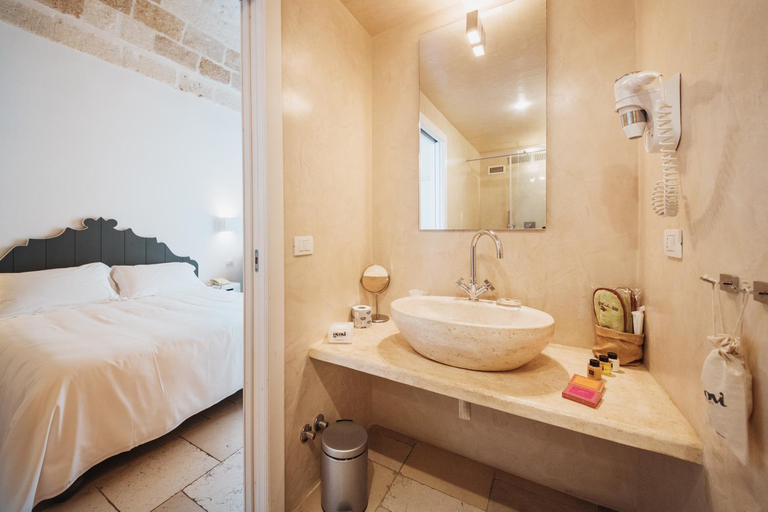 Bathroom 4, Giovì Relais, Bari