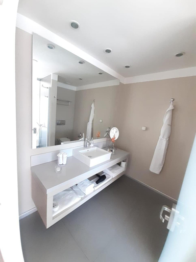 Bathroom 5, Bilkent Casa Costa Hotel, Bodrum