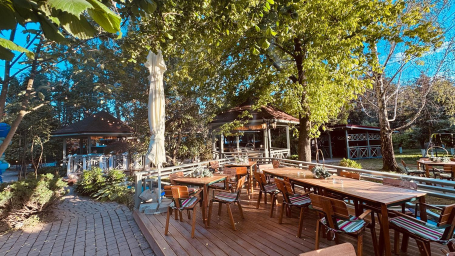 Food & Drinks 5, Pensiunea Waldor, Bacau