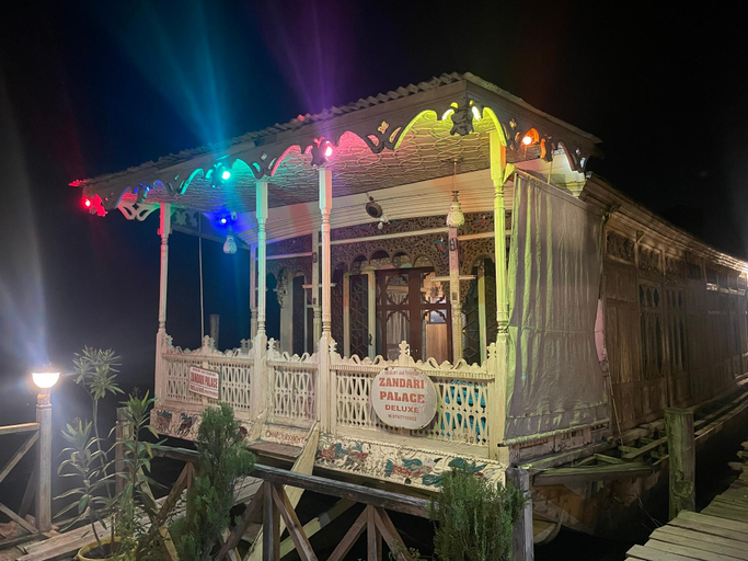 Exterior & Views 1, Houseboat Zaindari Palace, Srinagar