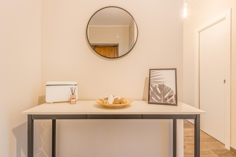 Others 5, Appartamenti Vista Mole, Centro a 15 min - Luxury Suites & fast WiFi, Torino