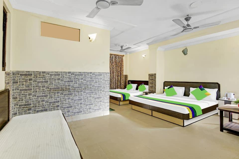 3, Hotel Amrita Raghunath Bazaar Jammu, Jammu