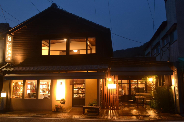 Others 2, ILHA / ACCOMMODATION, Arita