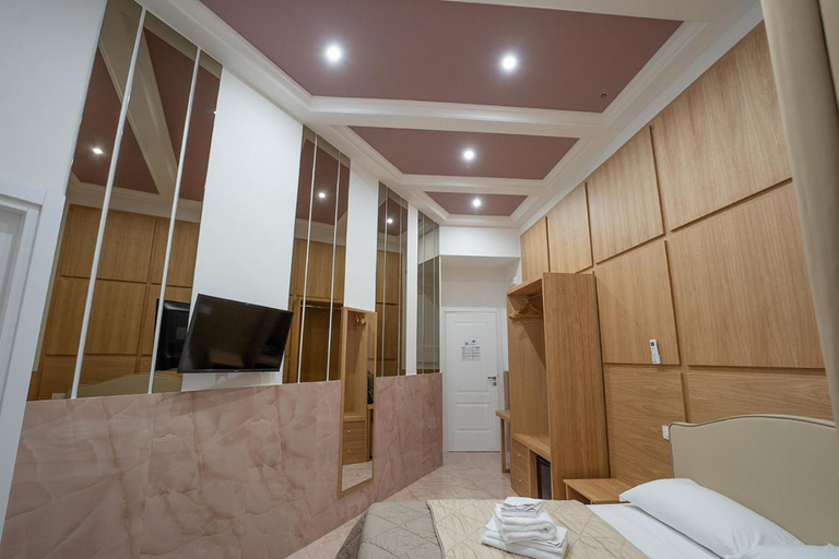 Bedroom 3, P.C. BOUTIQUE H. CASTEL NUOVO by ClaPa Group Dislocated Hospitality, Napoli
