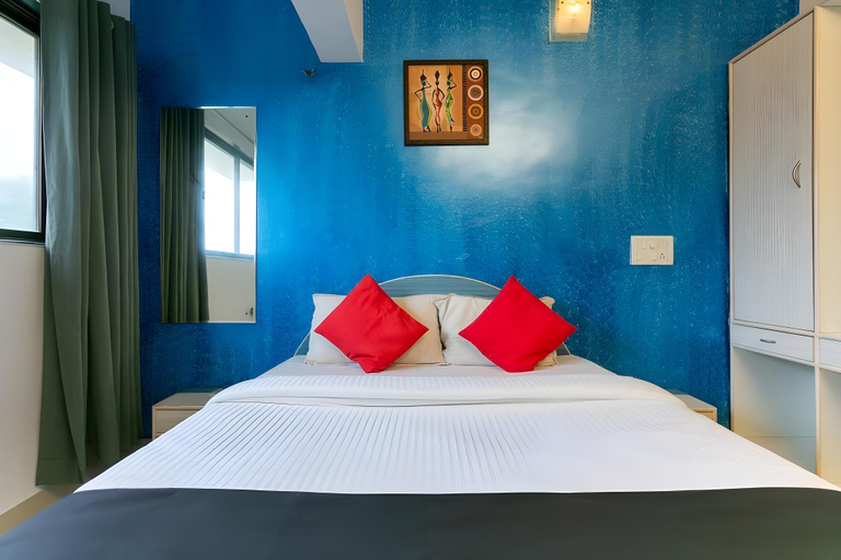 Bedroom 2, Cigad Hotel, Thane