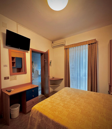 Bedroom 3, Hotel La Parigina, Udine