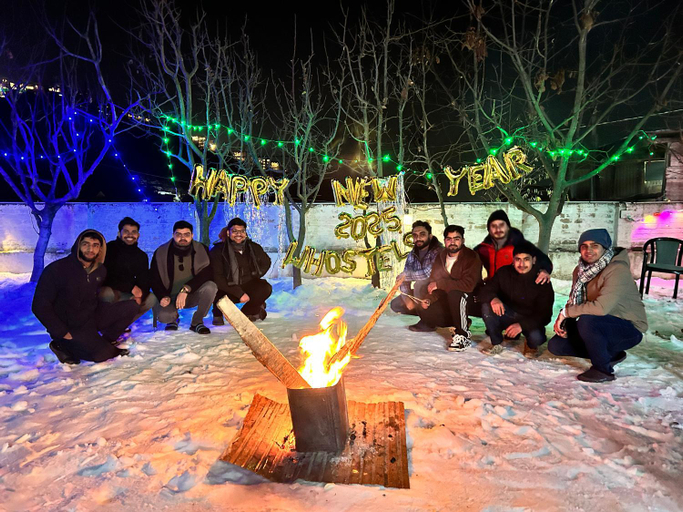 Food & Drinks 4, Whostels , Srinagar