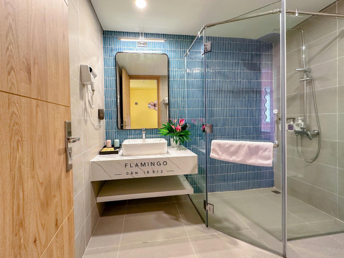 Bathroom 5, Flamingo Hai Tien - Resort Thanh Hoa, Hoằng Hóa