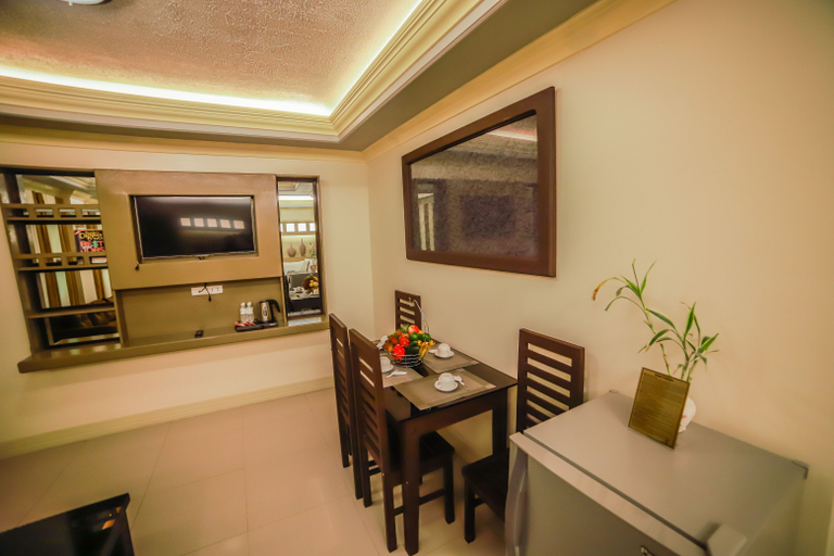 Public Area 3, Villaesmeralda Bryans Resort Hotel, Palayan City
