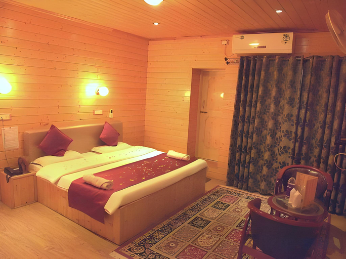 Bedroom 3, Impex hill resorts, Srinagar