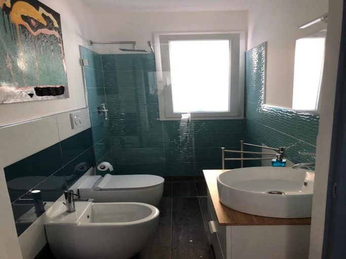 Bathroom 2, Villa Polimia in full relaxation, Syracuse