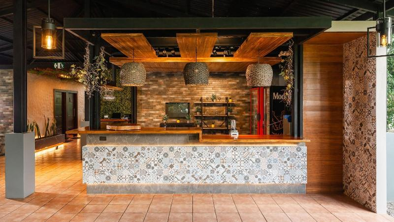 Food & Drinks 5, Noah's Forest Hotel by Tifakara, San Carlos
