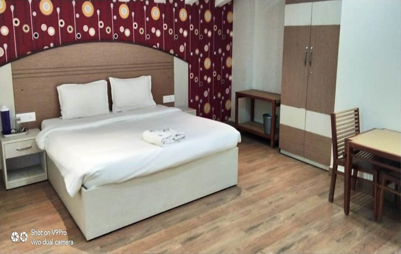 Bedroom 2, DEW DROP INN, The Nilgiris