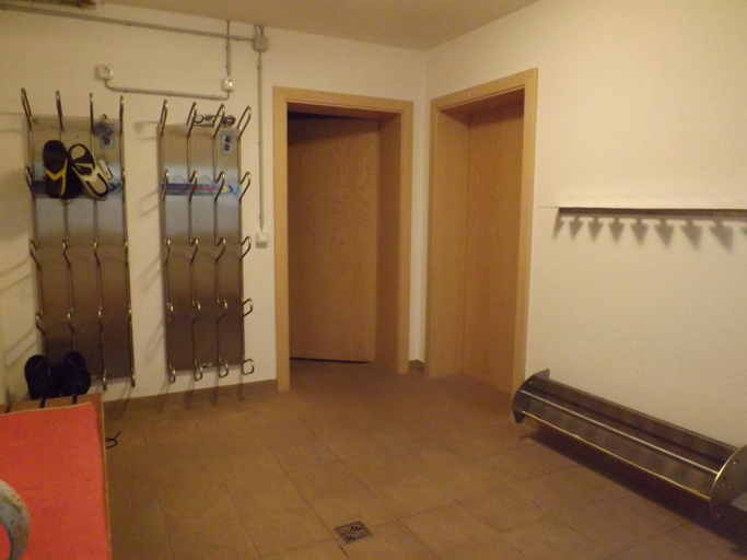 Others 3, Landhaus Rauch, Schwaz