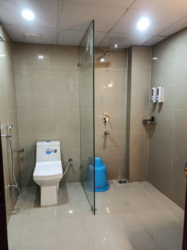 Bathroom, Gods County, Birbhum