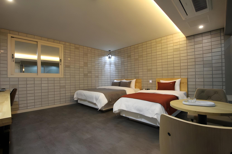 Bedroom 2, Ulsan KTX Station Jade Hotel, Ulju