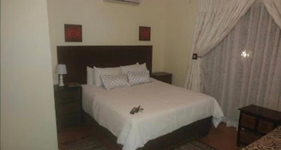 Others 4, SHARONS GUESTHOUSE, Bojanala