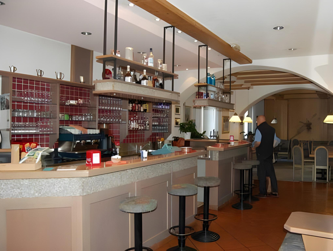 Food & Drinks 3, Hotel Capitani, Sondrio
