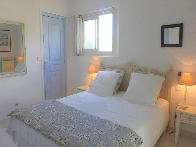 Bedroom 3, Apartment in Pegomas With Private Pool, Alpes-Maritimes