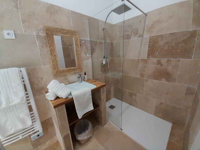 Bathroom 4, Palazzo Pisani Boutique Hotel & Spa Malta