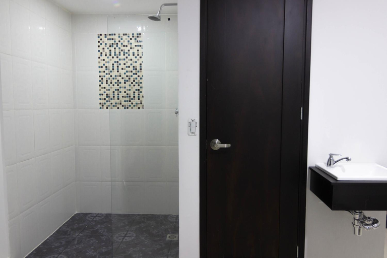 Bathroom 4, Ayenda 1246 3h Hotel, Medellín