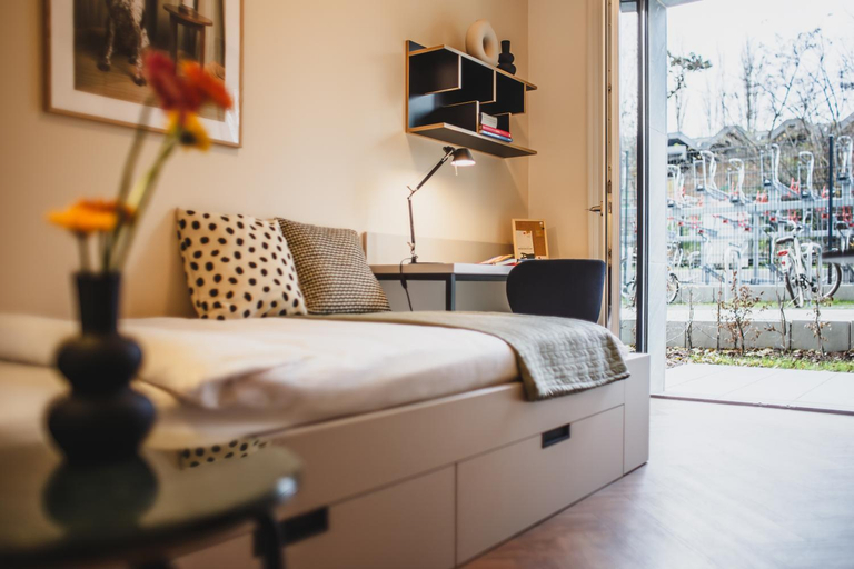 Bedroom 3, The Circus Living, Berlin