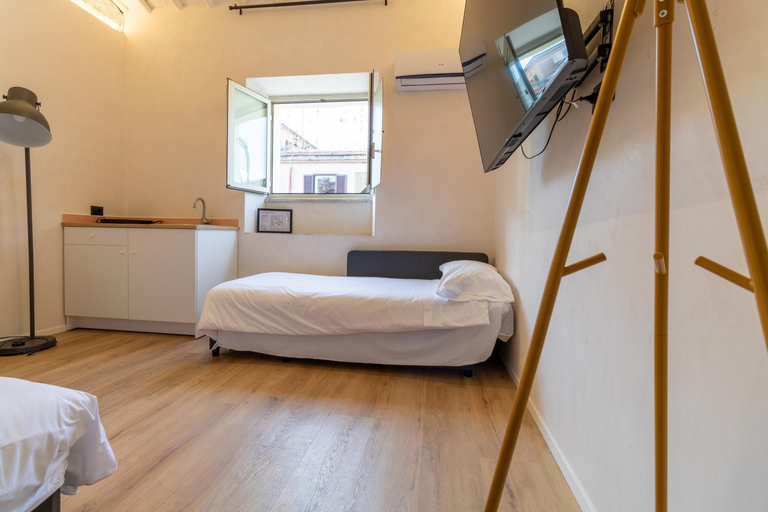 Bedroom 3, Cunabu Urbano, Rome