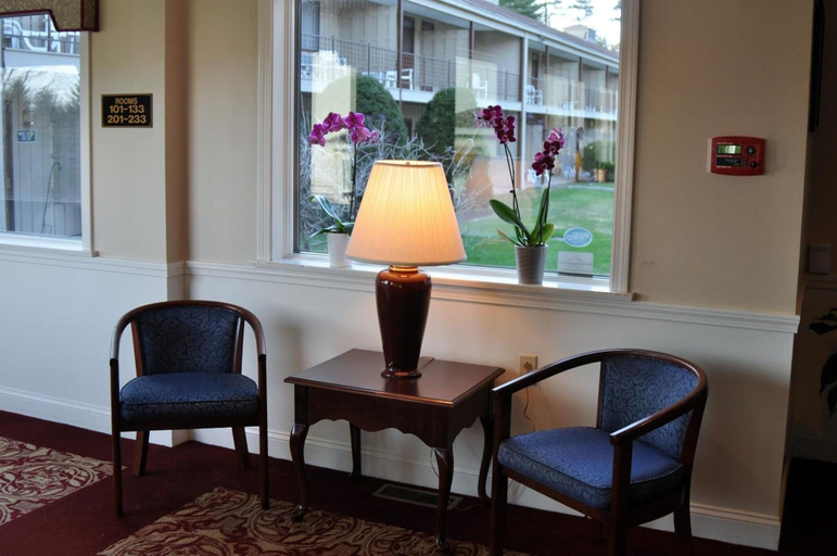 Public Area 2, Fox Ridge Resort, Carroll