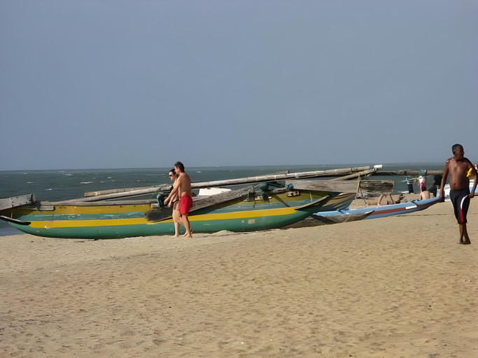Others 4, New Rani Inn, Negombo