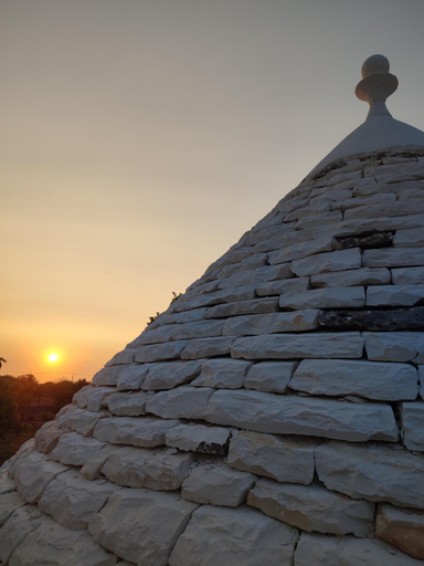 Others 4, La Relais del Trullo, Bari