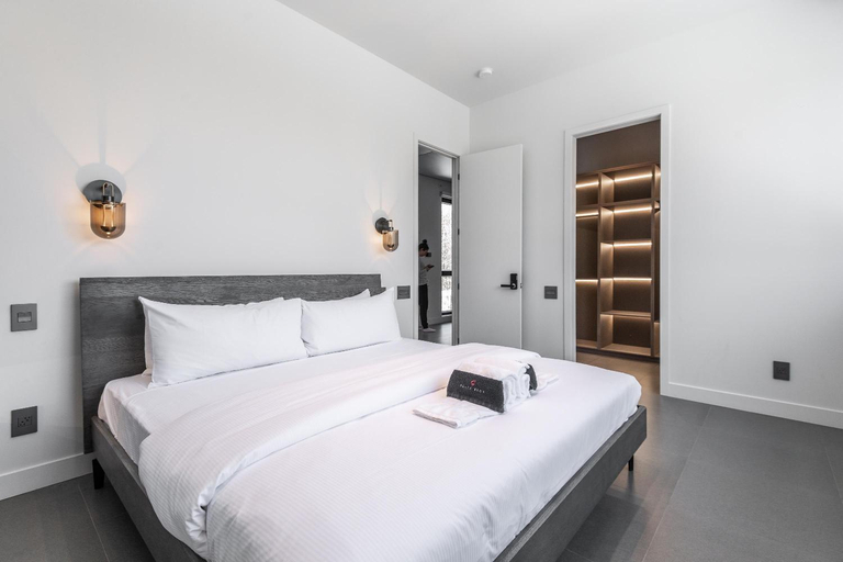 Bedroom 2, Nordic Lodge Tremblant -5 Bdrs,hot Tub,pool Table, Les Laurentides
