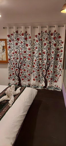 Bedroom 2, Hotel Wadera,s Living``, Srinagar