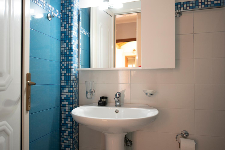 Bathroom 3, Villa Agrilida, Ionian Islands