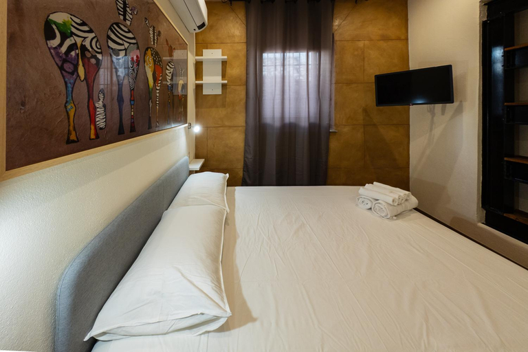 Others 3, Admiral Appartment, Cagliari