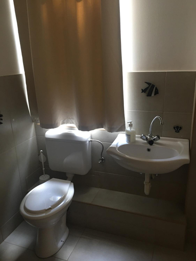 Bathroom 3, Fenyves Family Rooms and Bungalows, Hajdúszoboszló
