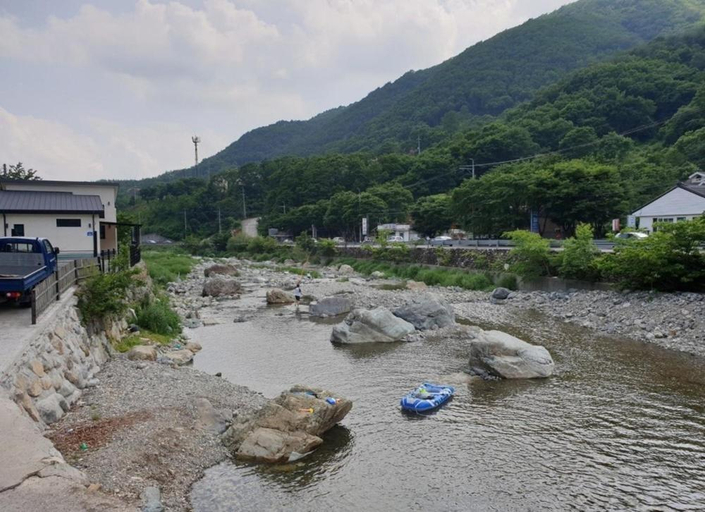Others 4, Baenaegol New Island Pension, Miryang