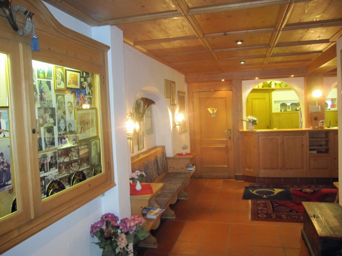 Public Area, Hotel zur Post, Bad Tölz-Wolfratshausen