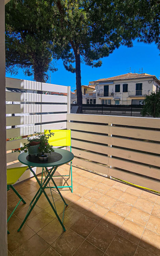 Others 4, Vacanze a Colori, Ancona