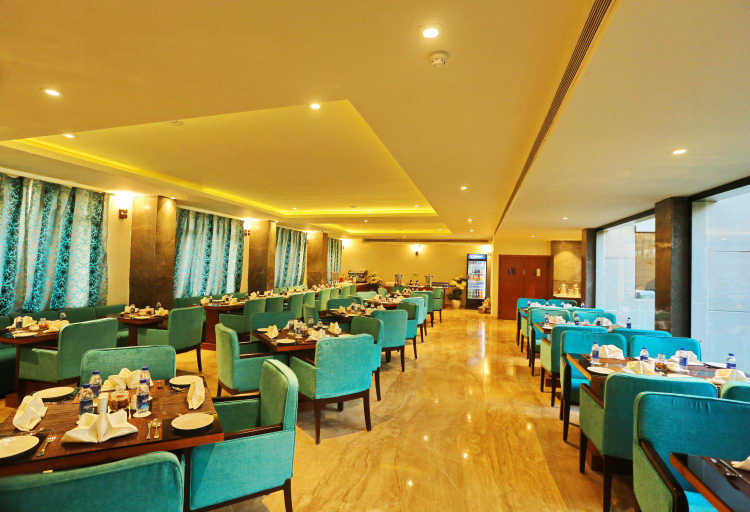 Food & Drinks 5, Regenta Central Srinagar, Srinagar