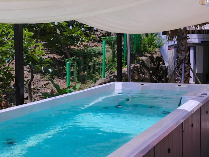 Sport & Beauty, Jeju Sky Castle Pool Villa, Jeju