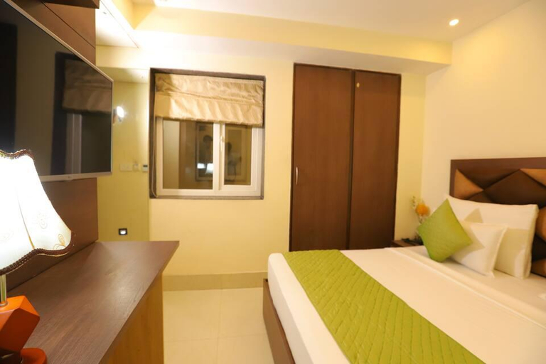 Bedroom 2, Hotel Mayur Assam - New Delhi Railway Station, Delhi