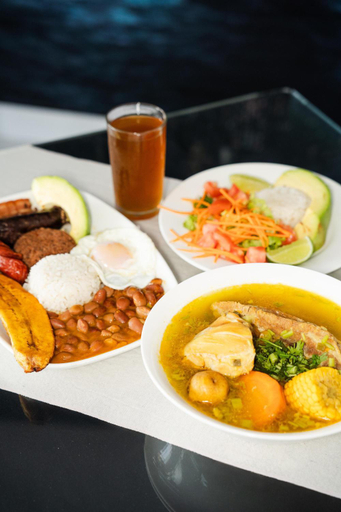 Food & Drinks 5, Hotel Portal Central, Medellín