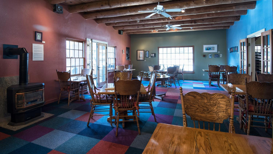 Food & Drinks 4, The Abiquiu Inn, Rio Arriba