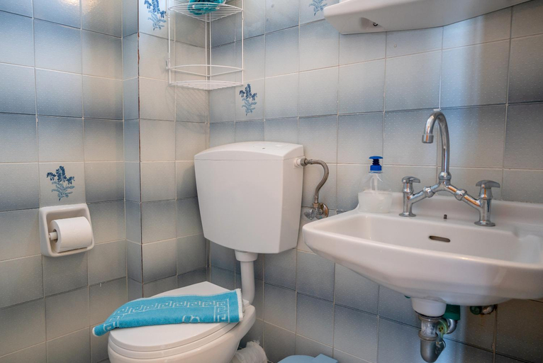 Bathroom 3, Studios Prombona To Petrino Spiti, South Aegean
