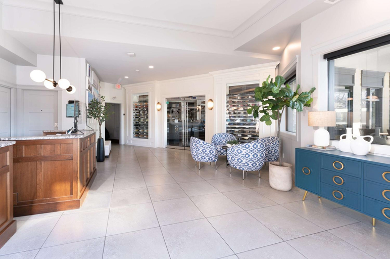 Public Area 4, Prestige Beach House, WorldHotels Crafted, Central Okanagan