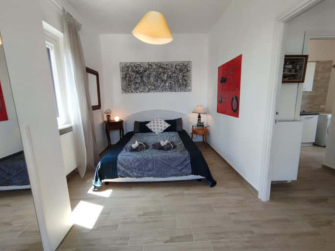 Others 5, Villa Fontania - Gaeta, Latina