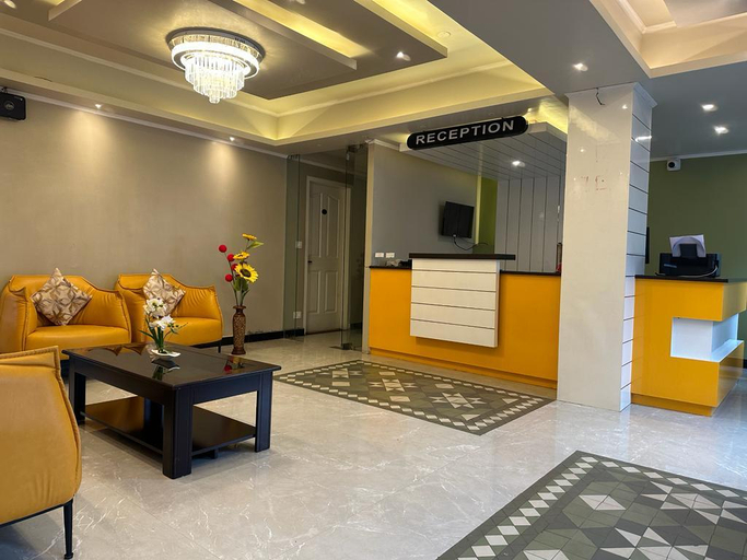 Others 4, Cliffton Royals (by Cazareh Hotels), Darjiling